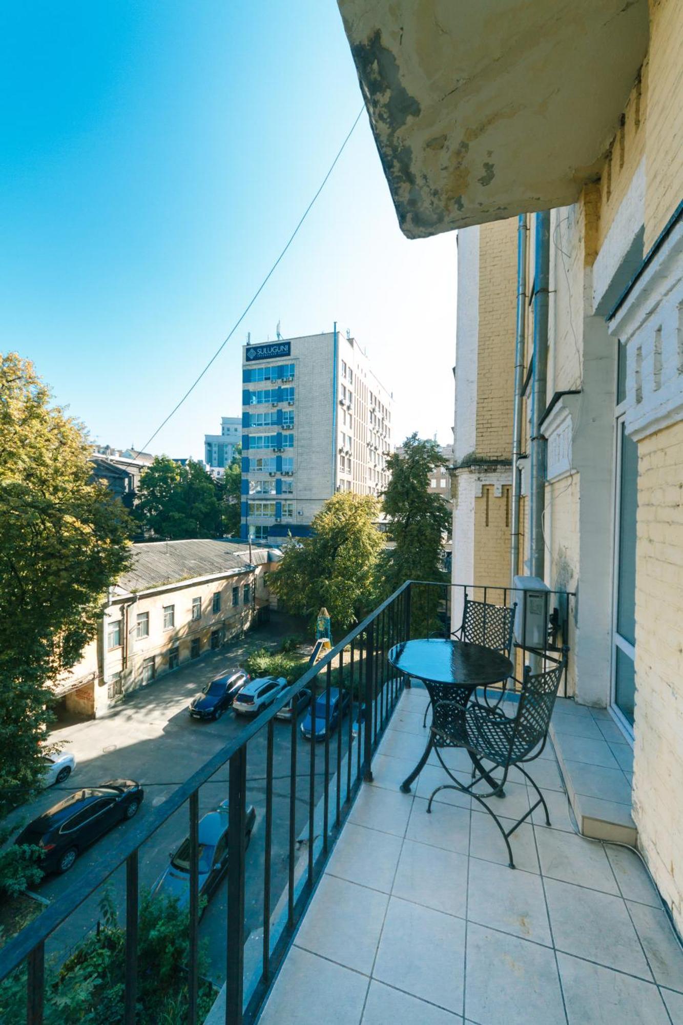 شقة Lux Near Maidan, Khreschutyk 3Br كييف المظهر الخارجي الصورة