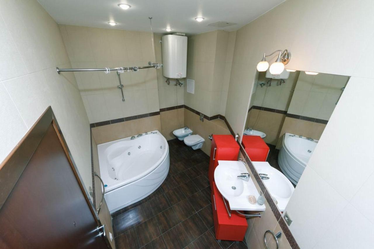 شقة Lux Near Maidan, Khreschutyk 3Br كييف المظهر الخارجي الصورة